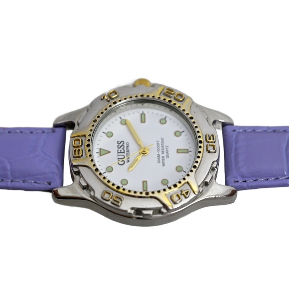 Guess Vintage 1996 Wrist Watch White Dial Genuine Leather Purple Two Tone Unisex - Picture 4 of 10